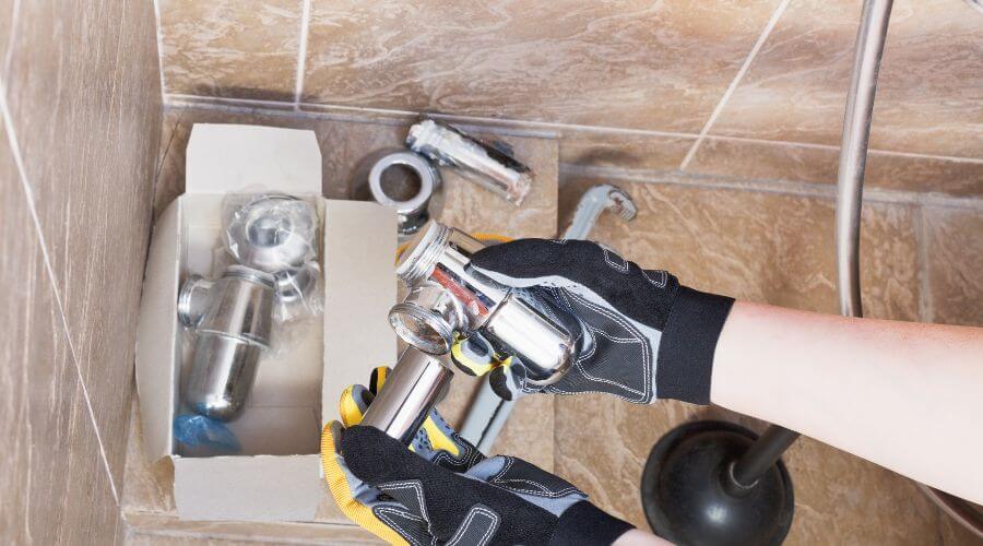 Professional residential roofers in Covington, OK